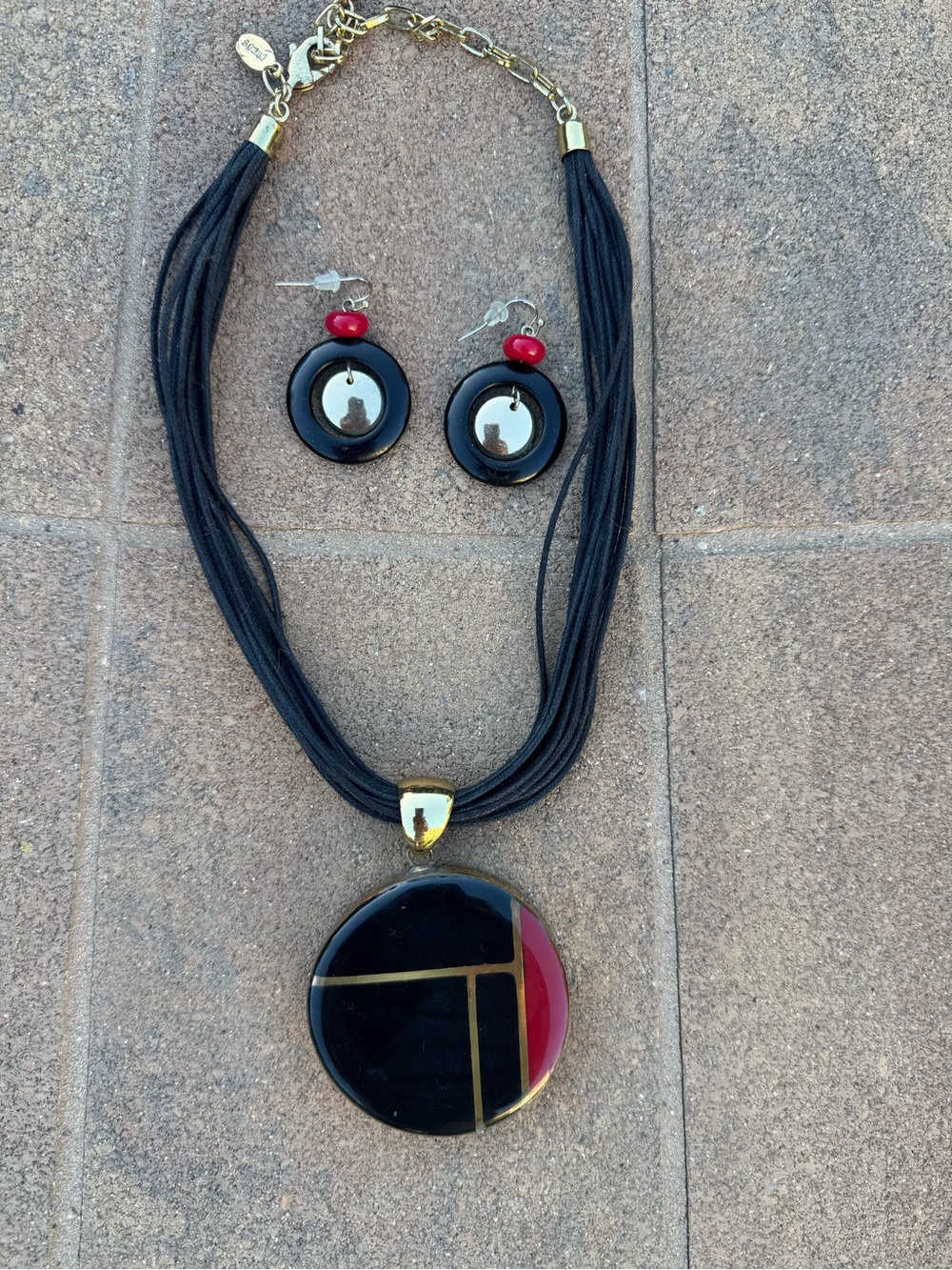 Chicos reversible black and red necklace and earrings